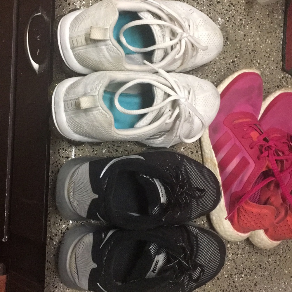 3 pair of sneakers $15 for all. Selling as it is